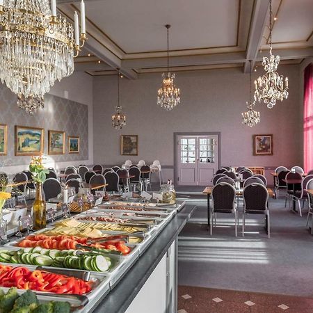First Hotel Statt Oernskoeldsvik Zewnętrze zdjęcie