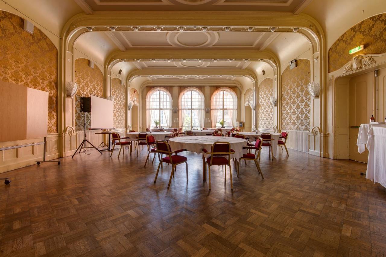 First Hotel Statt Oernskoeldsvik Zewnętrze zdjęcie