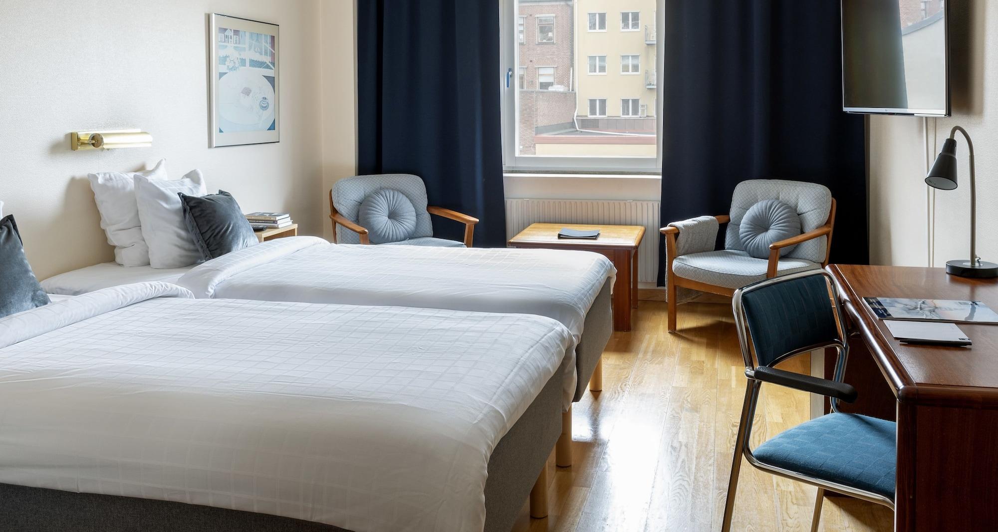First Hotel Statt Oernskoeldsvik Zewnętrze zdjęcie