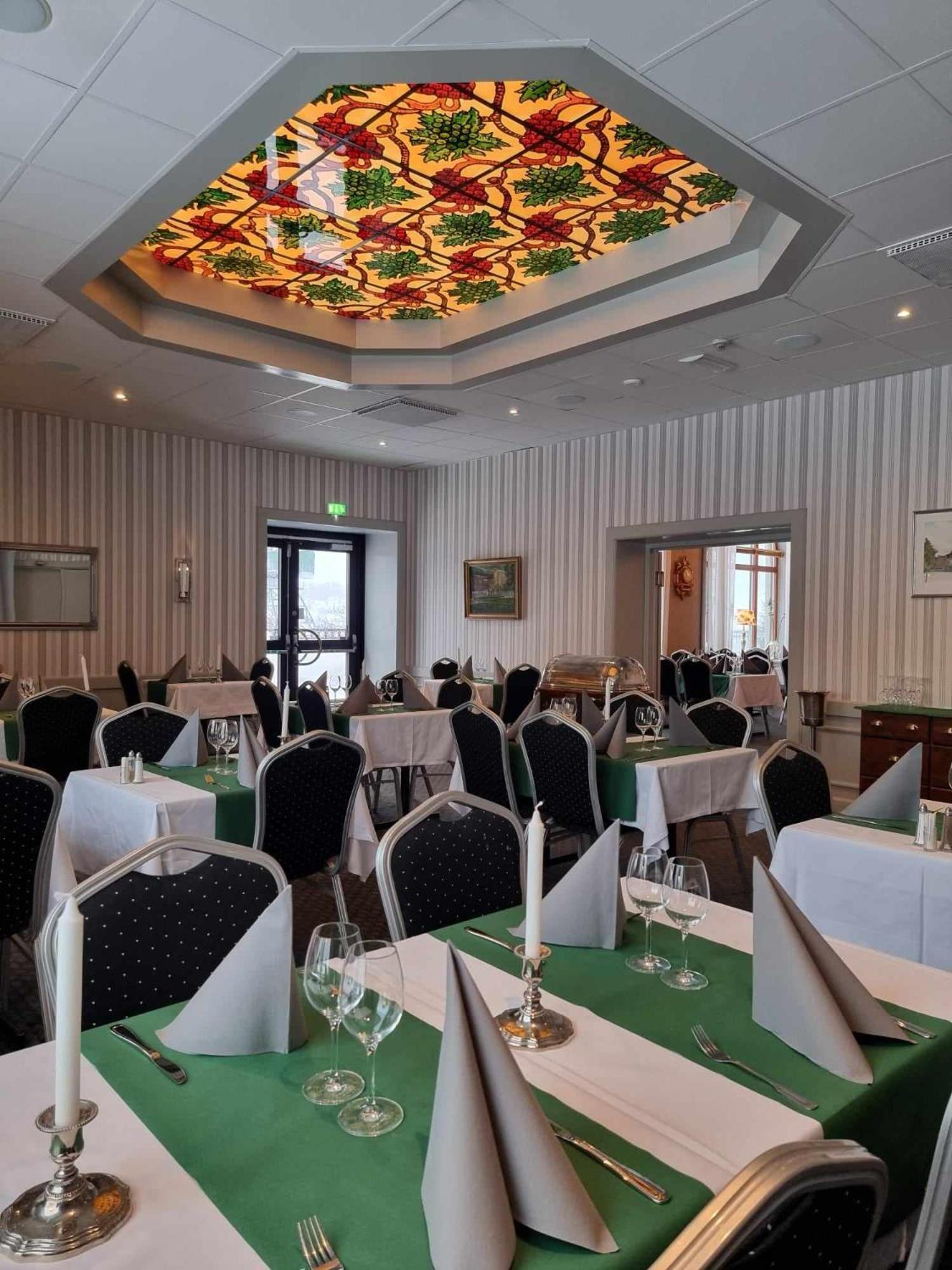 First Hotel Statt Oernskoeldsvik Zewnętrze zdjęcie